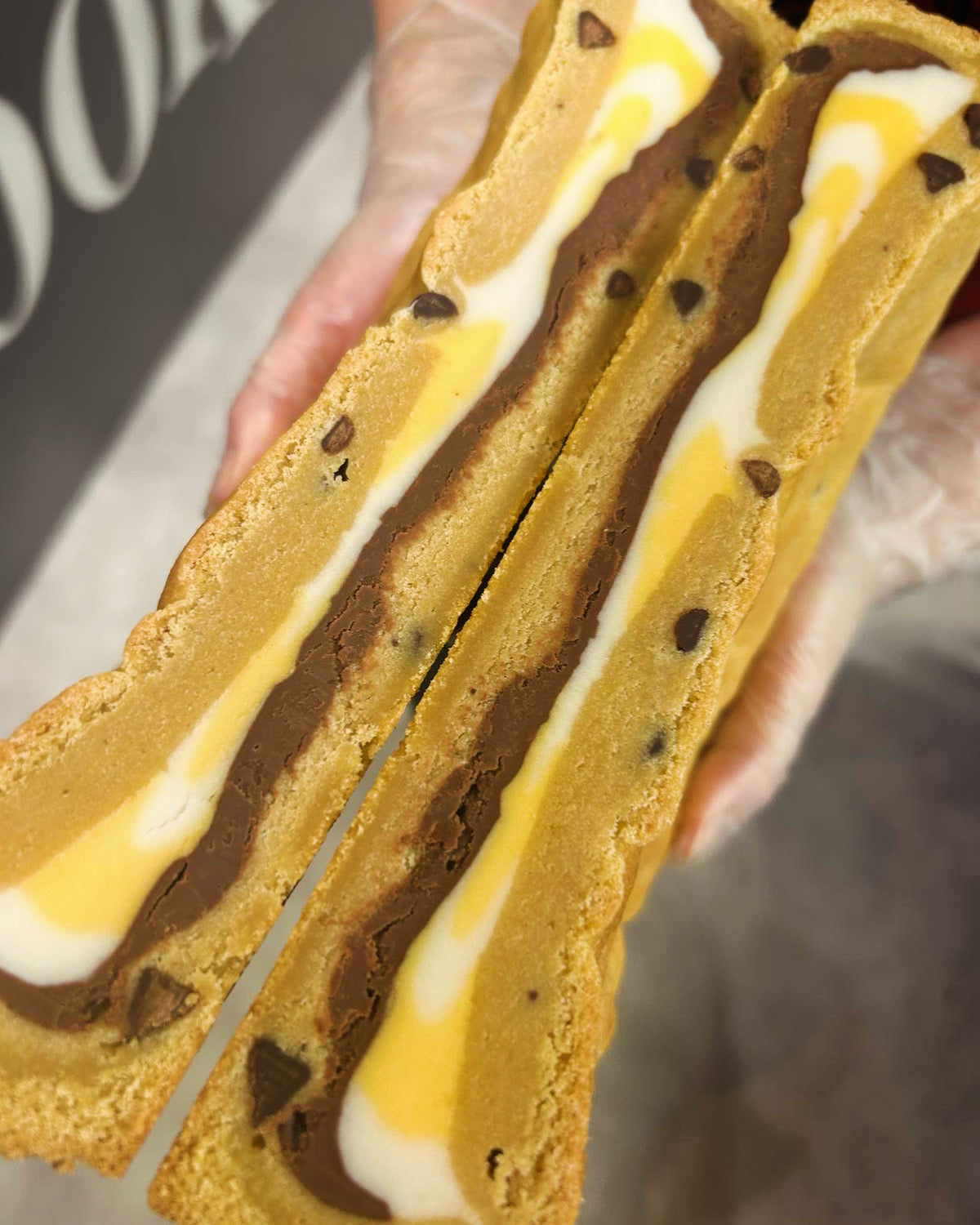 ‘Creme’ Egg Cookie Pie