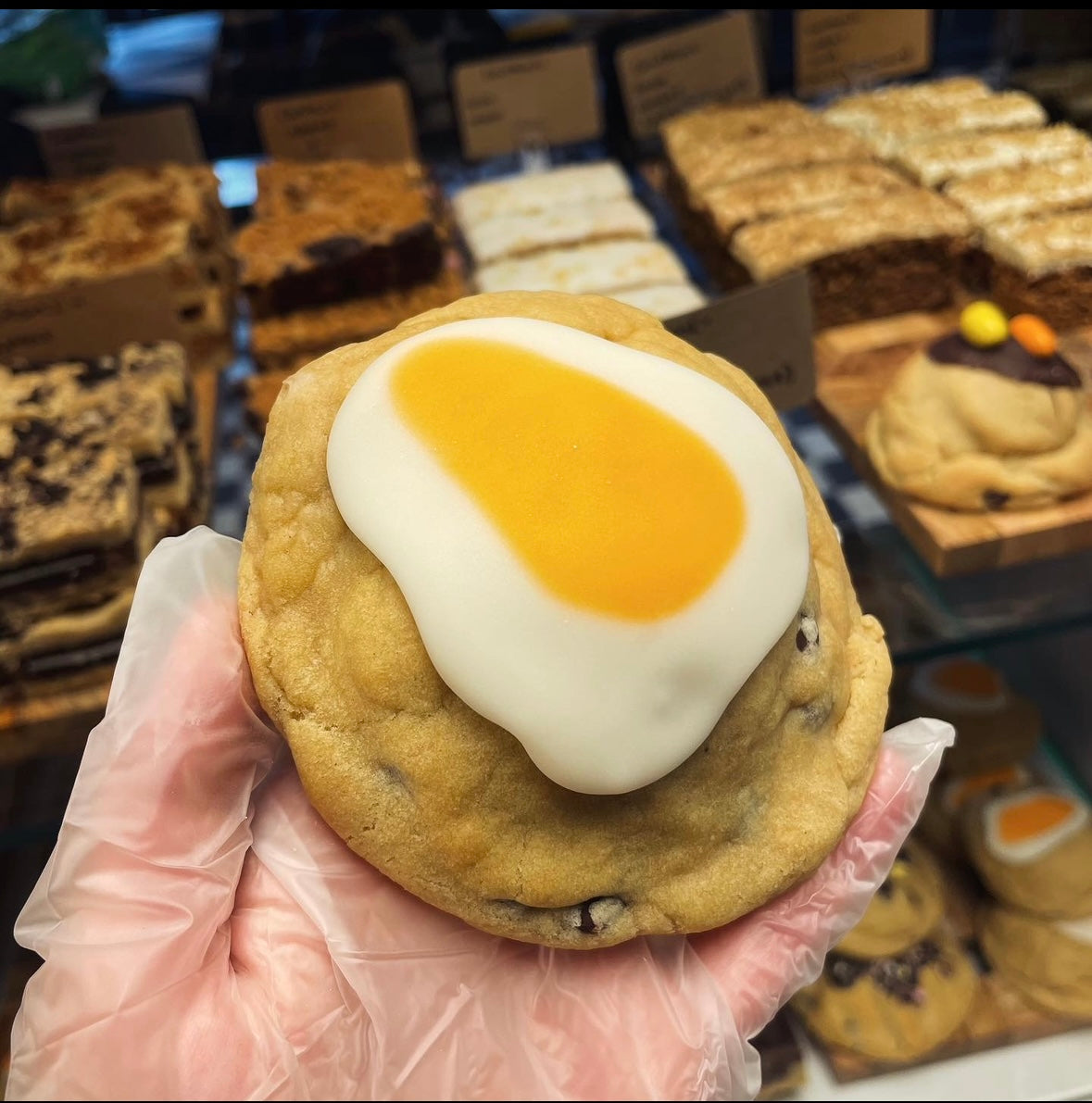 ‘Creme Egg’ Stuffed Cookie