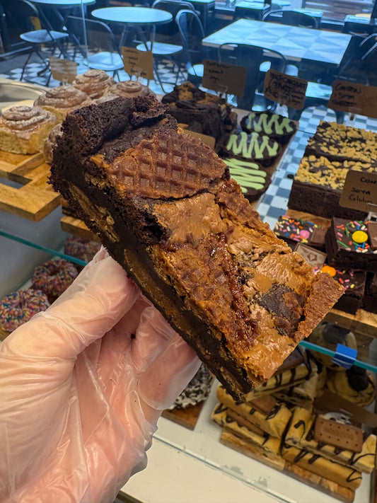 Biscoff & Stroop Waffle Brownie