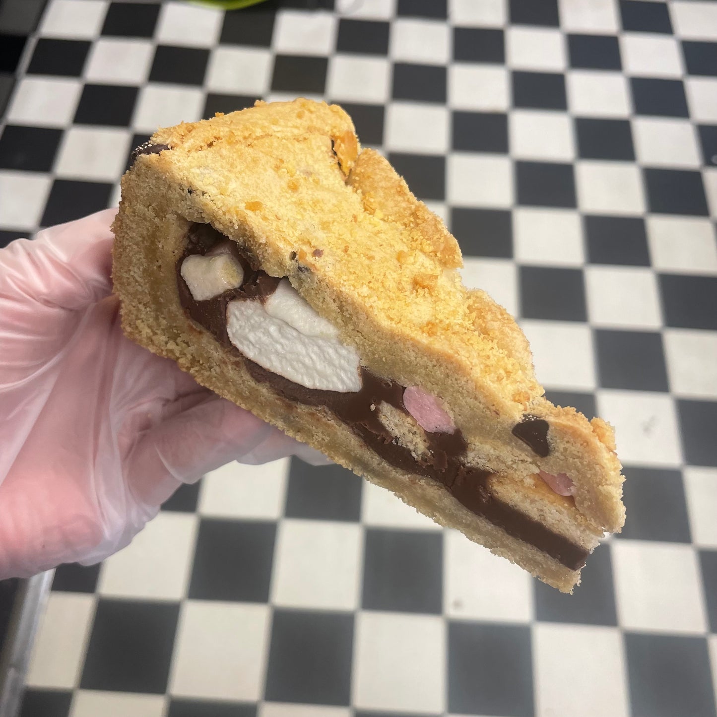 S’mores Cookie Pie